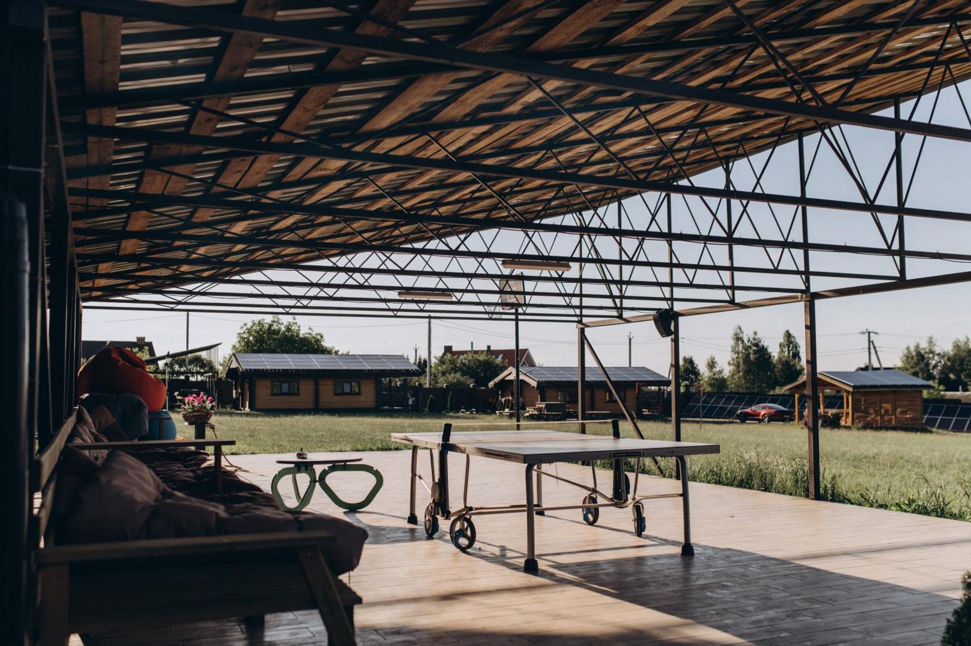 Хомене Villa Rzhyshchiv Buitenkant foto